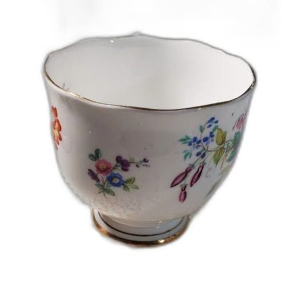 Vintage Roslyn Minuet Fine Bone China Teacup 1950's-1960's